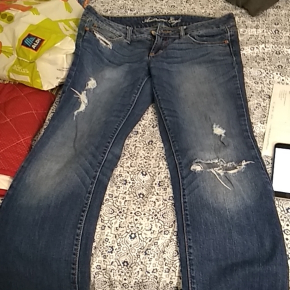 American eagle size 8R boot cut - Picture 2 of 4